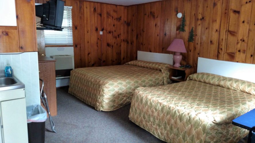 Photo Gallery – Wolf Lake Motel